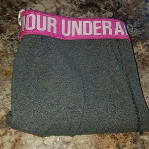 Under armour work out pants